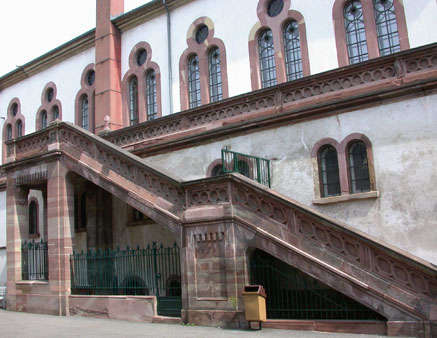 Exterieur de la synagogue